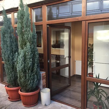 Lori Gasthuis Teteven